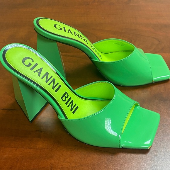 Gianni Bini Lime Patent Square-Toe Slide Heels - Picture 3 of 6